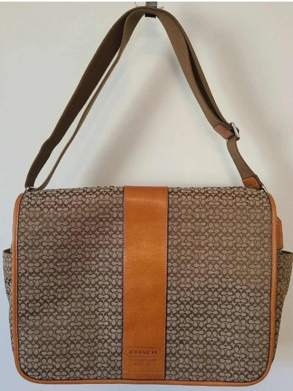 Coach signature hudson